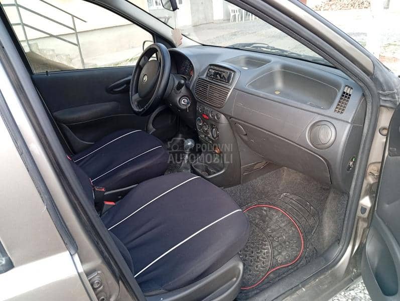 Zastava 10 1.2 8v