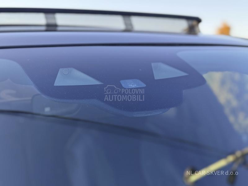 Mercedes Benz E 220 E 220 AMG 9GTRONIC