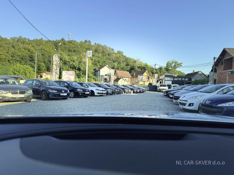 Mercedes Benz E 220 E 220 AMG 9GTRONIC