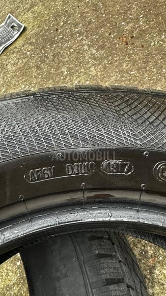 Continental 215/65 R16 Zimska