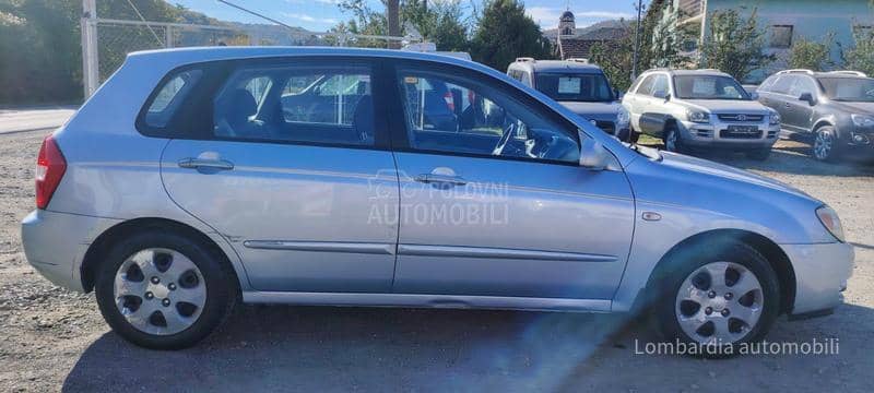 Kia Cerato 1.6 LX TNG