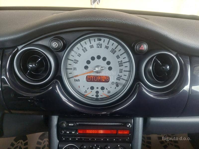 MINI One 1.4 D4D SEVEN