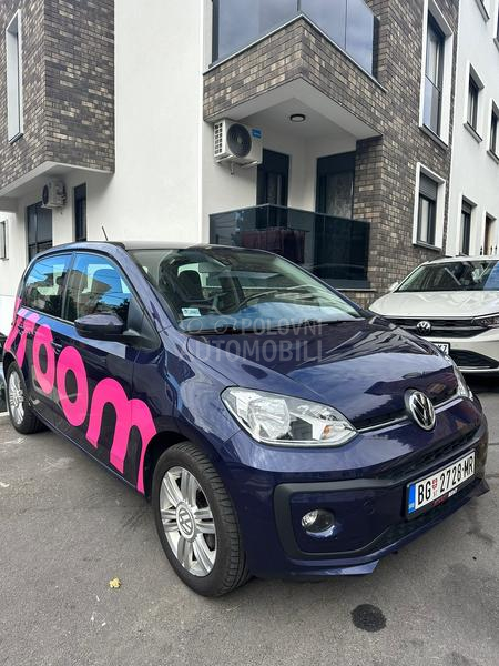 Volkswagen up! 