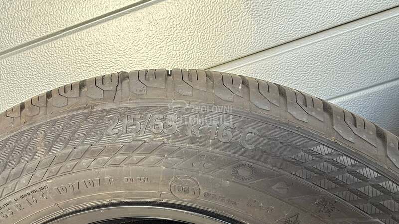 Continental 215/65 R16 Sve sezone
