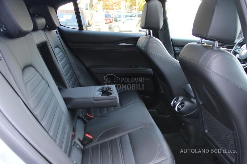 Alfa Romeo Stelvio 2.0 SPRINT Q4 AUT