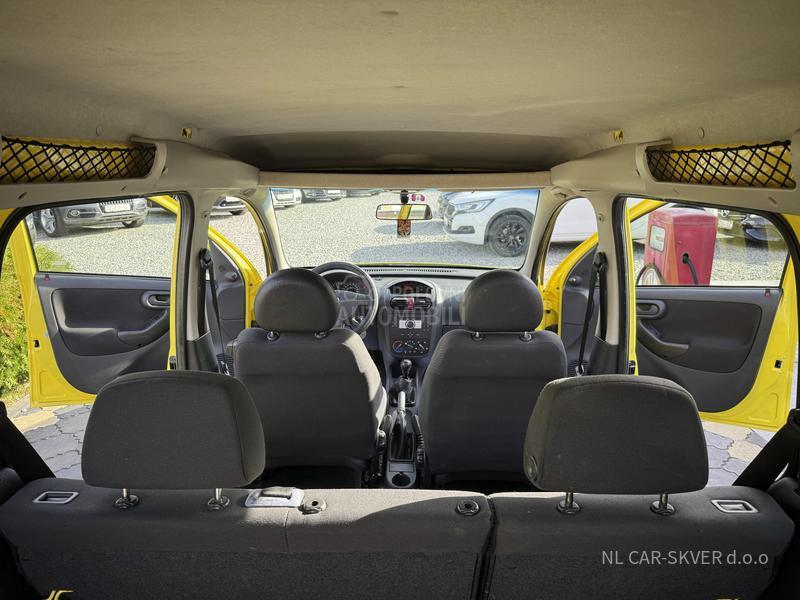 Opel Combo 1.4B COSMO