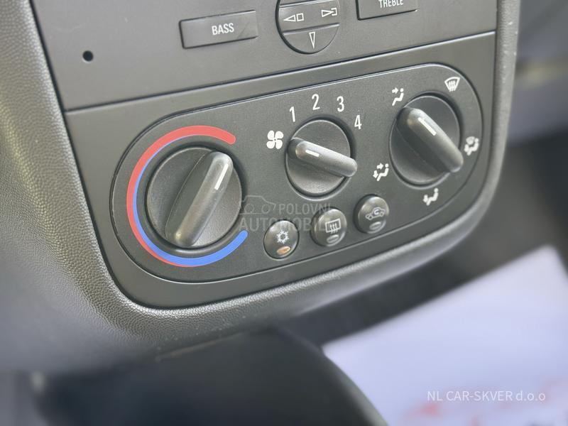 Opel Combo 1.4B COSMO