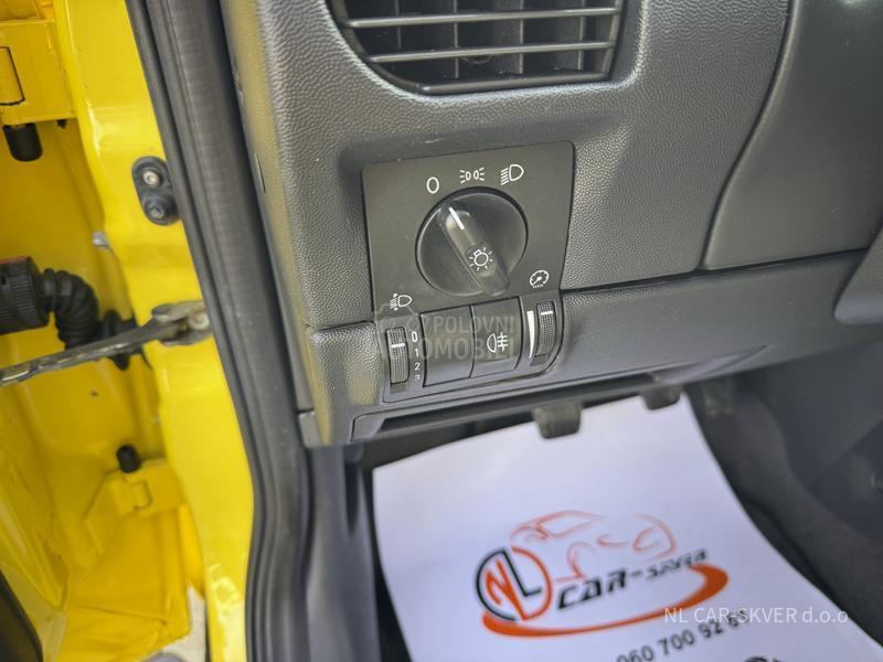 Opel Combo 1.4B COSMO