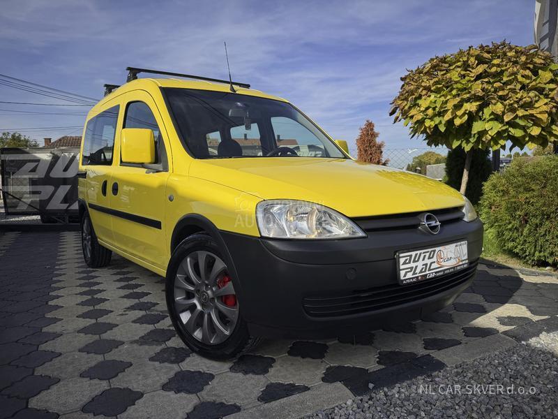 Opel Combo 1.4B COSMO