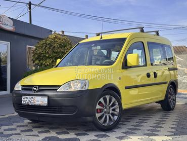 Opel Combo 1.4B COSMO