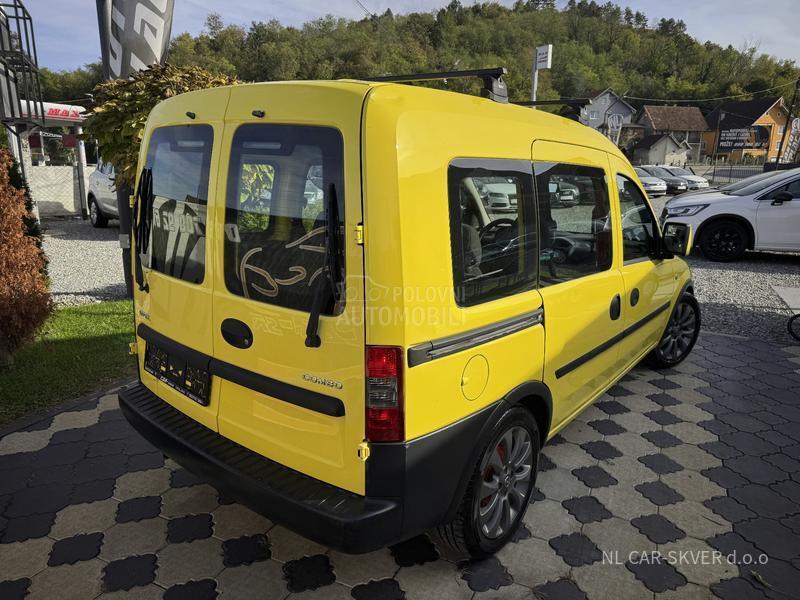 Opel Combo 1.4B COSMO