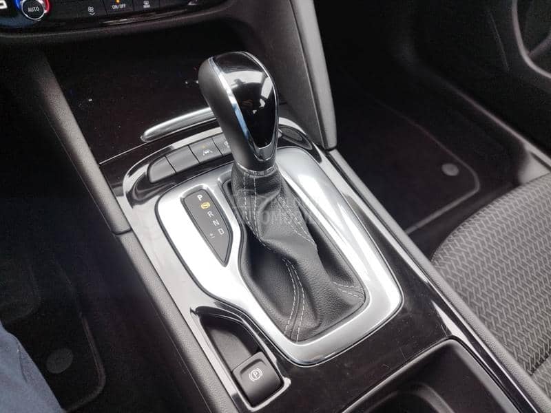 Opel Insignia 1.5 DIESEL