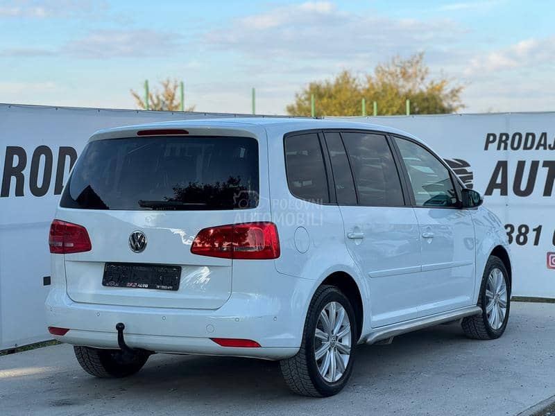 Volkswagen Touran 
