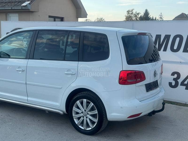 Volkswagen Touran 