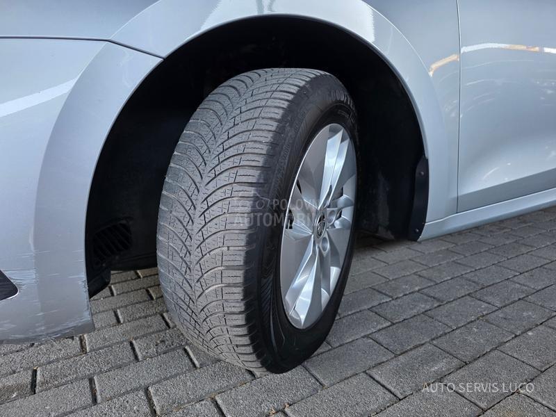 Škoda Octavia 2.0TDI DSG 139 h k m