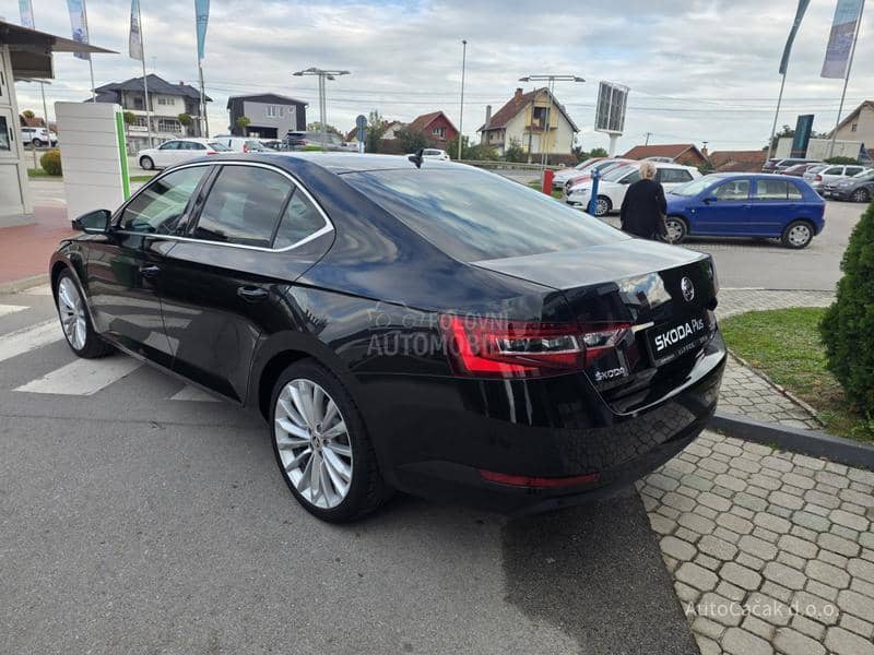 Škoda Superb 2.0 TDI 4X4 DSG