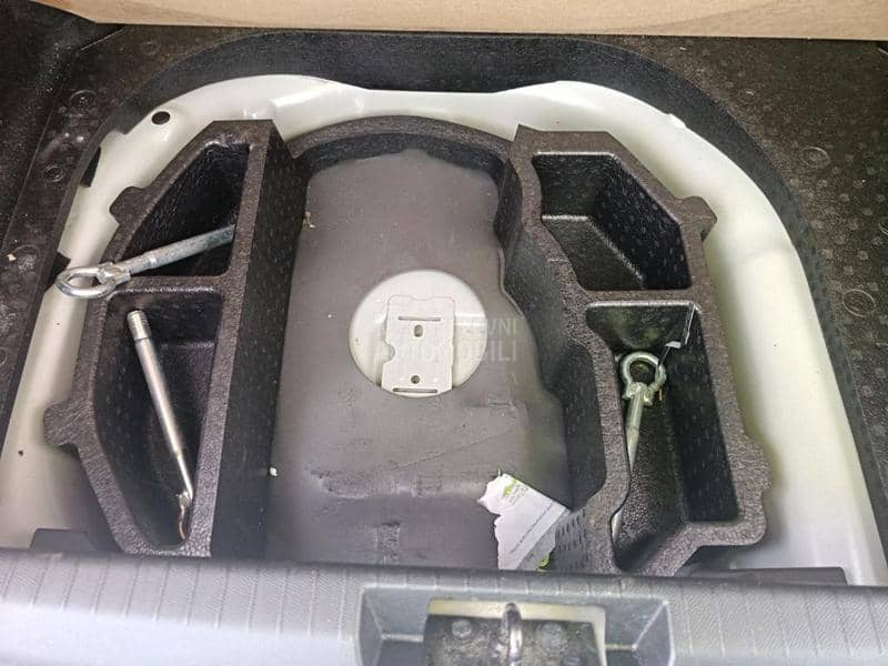 Peugeot 208 1.5 BLUEHDI