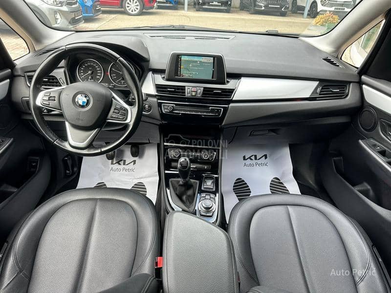 BMW 216 