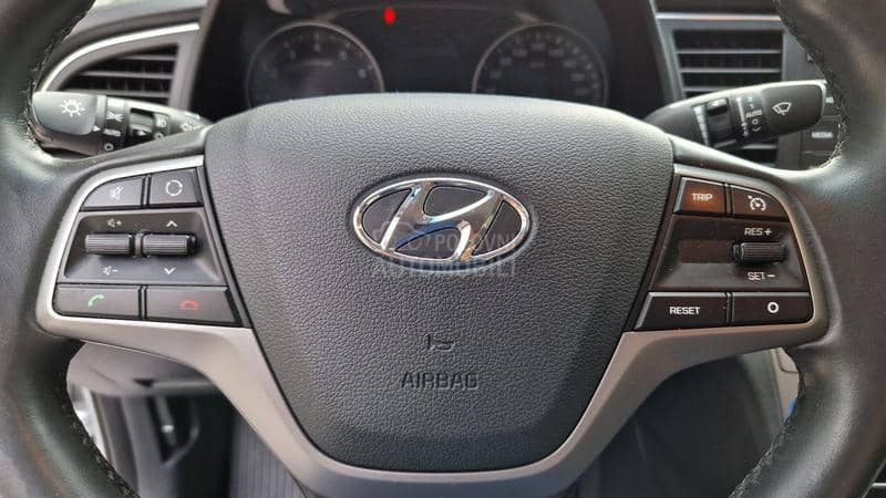 Hyundai Elantra 1.6GLS