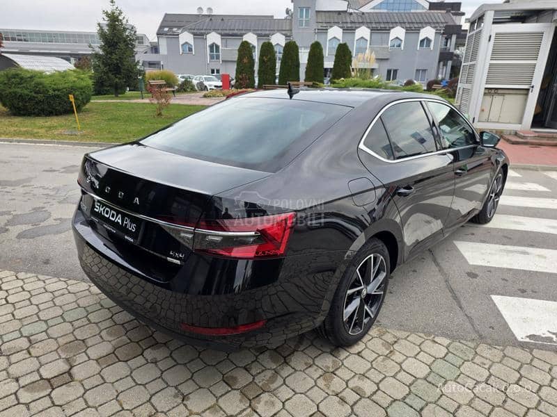 Škoda Superb REZERVISAN