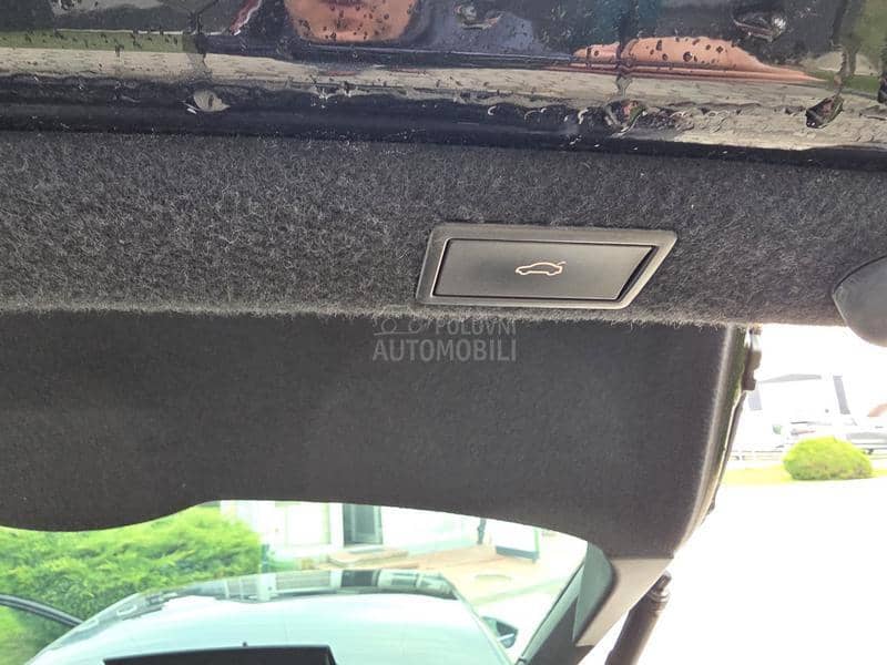 Škoda Superb REZERVISAN