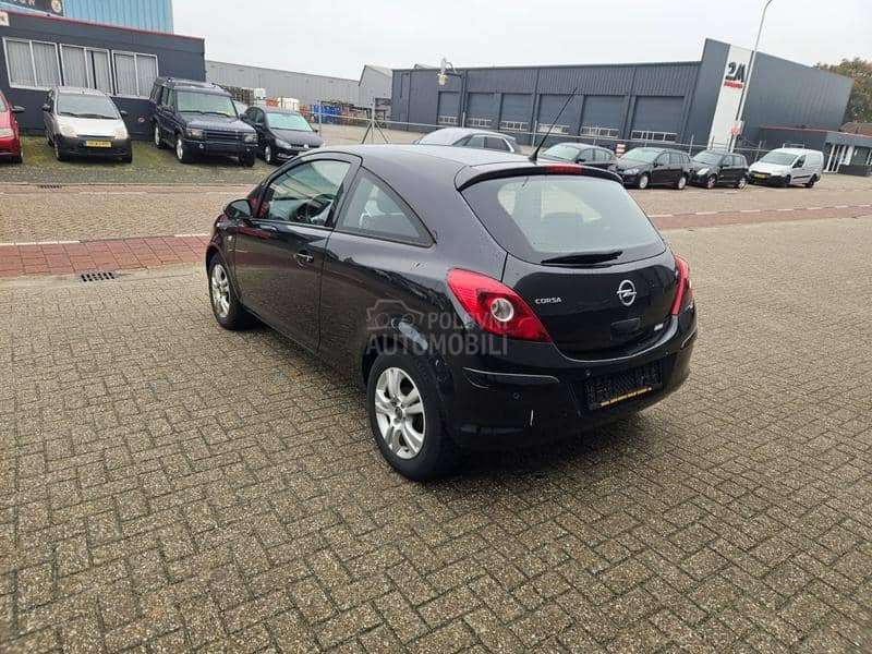 Opel Corsa D 1.2