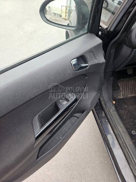 Opel Corsa D 1.4