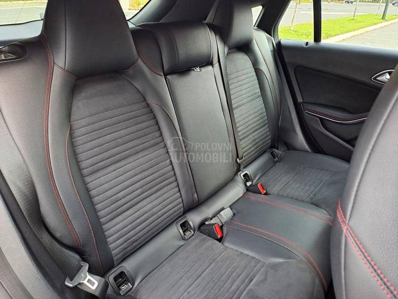 Mercedes Benz CLA 220 Shooting Brake AMG 177hp 4matic