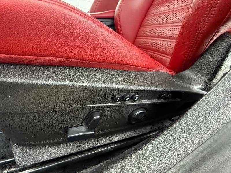 Alfa Romeo Giulia 2.0 TURBO/VELOCE/AUT