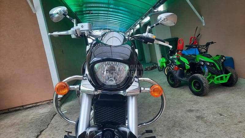 Suzuki INTRUDER M 800 NOVVVV