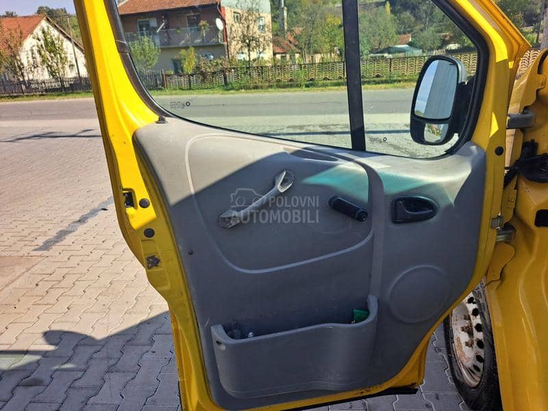 Renault Trafic 1.9 dci