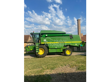 John Deere 2264
