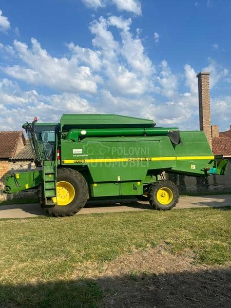 John Deere 2264