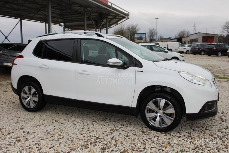 Peugeot 2008 1.6 HDI STYLE