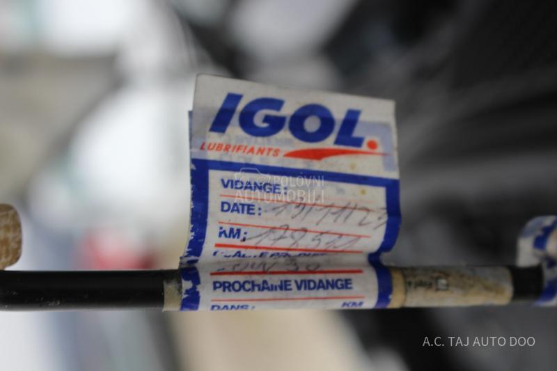 Peugeot 2008 1.6 HDI STYLE