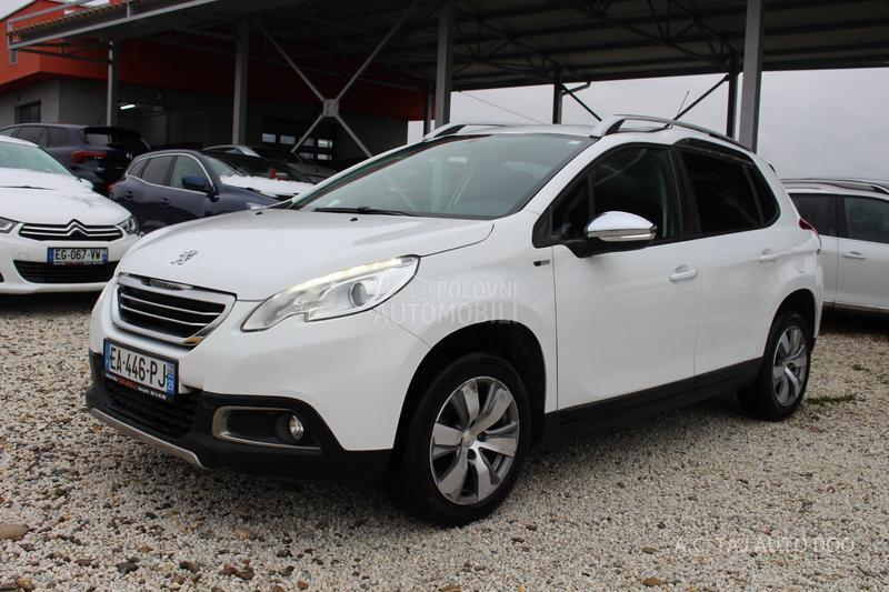 Peugeot 2008 1.6 HDI STYLE