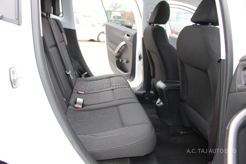 Peugeot 2008 1.6 HDI STYLE