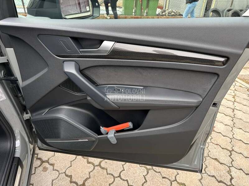 Audi SQ5 TDI Hybrid Air