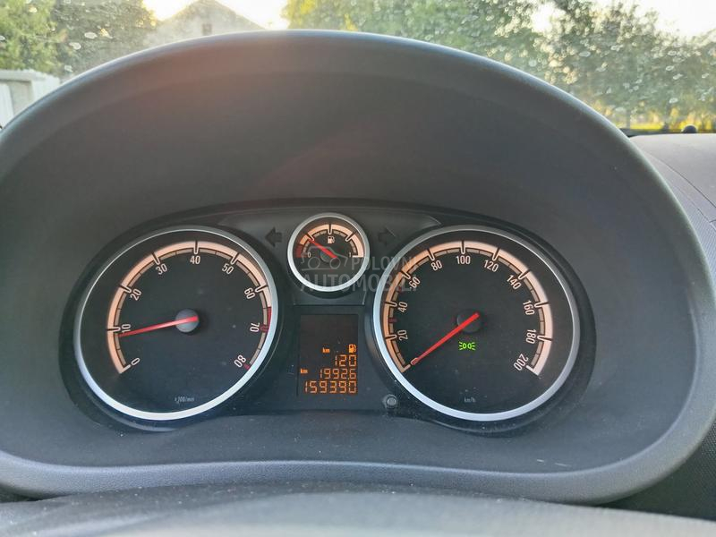 Opel Corsa D 1.2 ecoflex