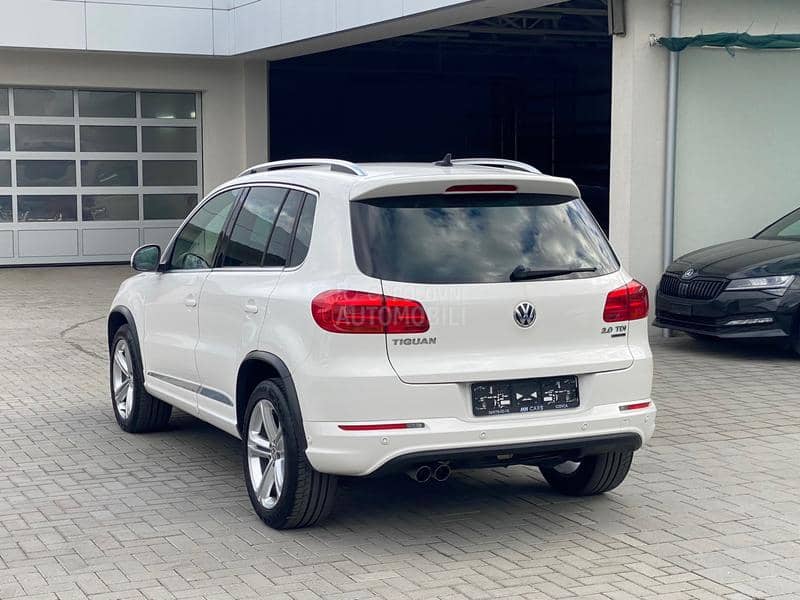Volkswagen Tiguan R-LINE 4x4 DSG CH
