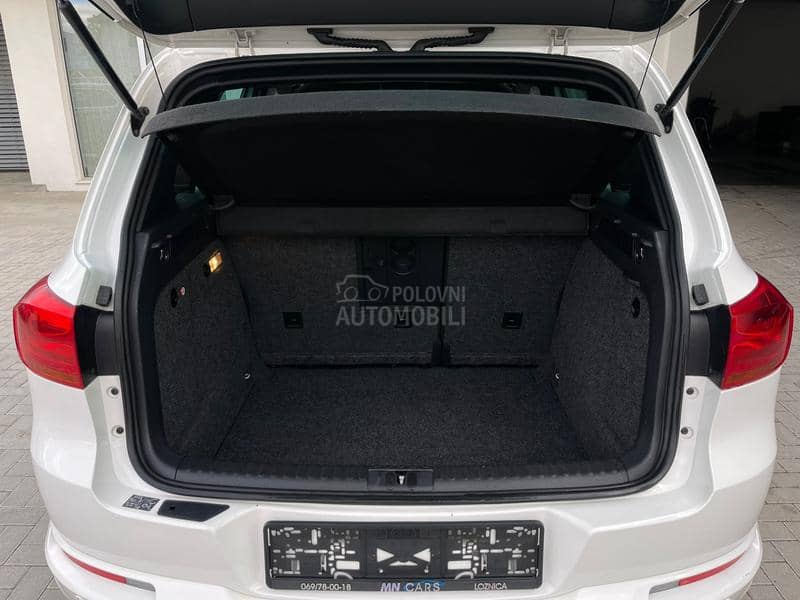 Volkswagen Tiguan R-LINE 4x4 DSG CH