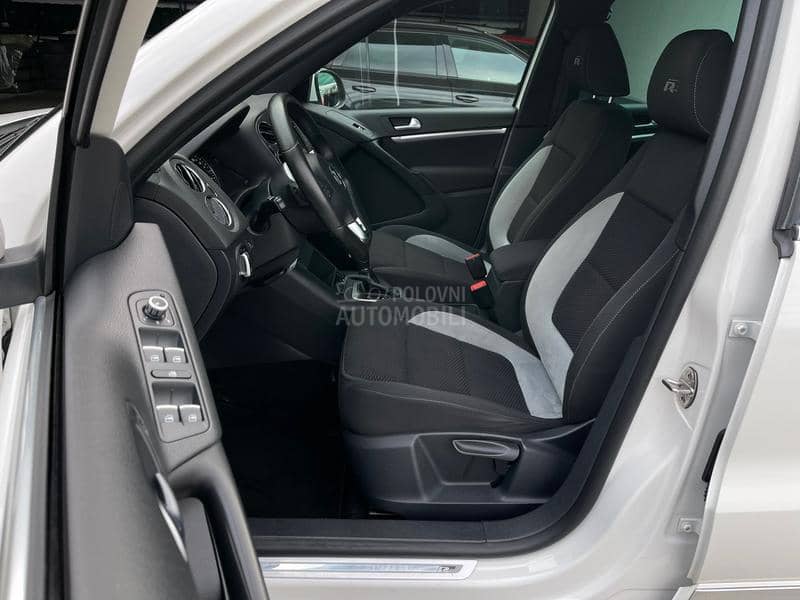 Volkswagen Tiguan R-LINE 4x4 DSG CH