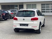 Volkswagen Tiguan R-LINE 4x4 DSG CH