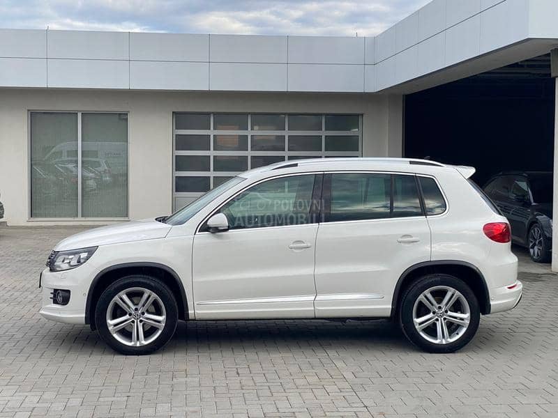 Volkswagen Tiguan R-LINE 4x4 DSG CH