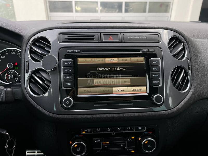 Volkswagen Tiguan R-LINE 4x4 DSG CH