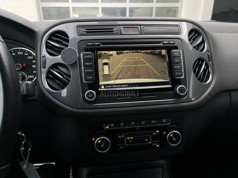 Volkswagen Tiguan R-LINE 4x4 DSG CH