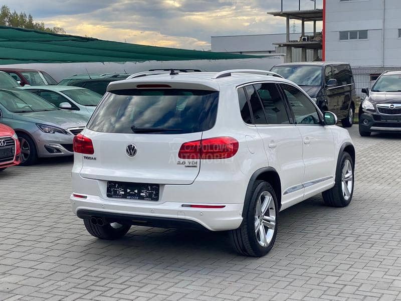 Volkswagen Tiguan R-LINE 4x4 DSG CH