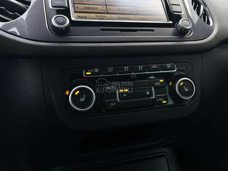 Volkswagen Tiguan R-LINE 4x4 DSG CH