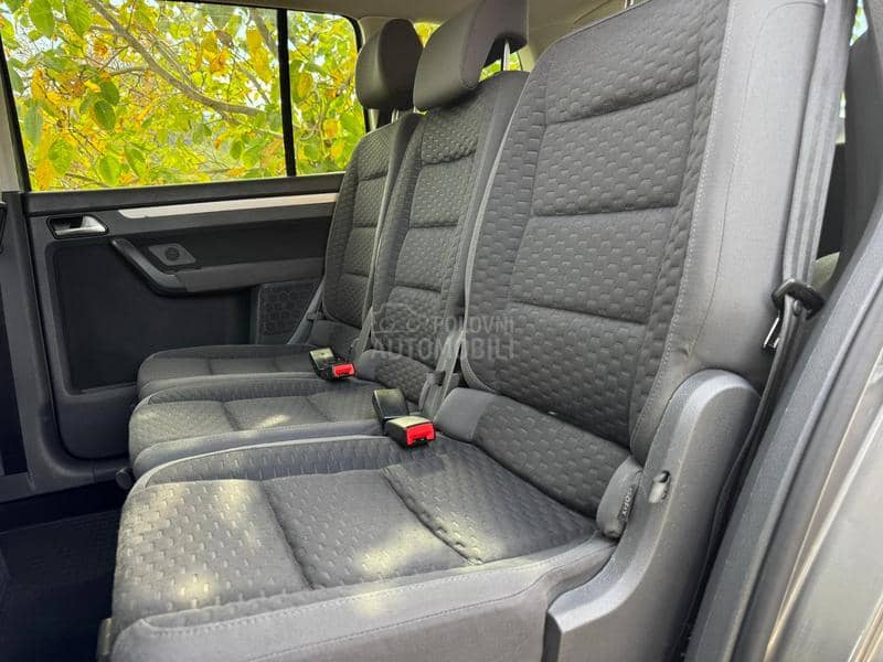 Volkswagen Touran 2.0 TDI DSG CH