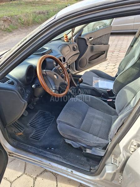 Alfa Romeo 156 
